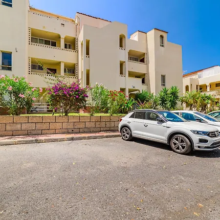 Ocean Breeze Apartman *